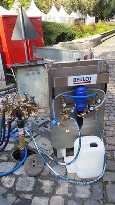 Mobile Reinigungs-­ und Desinfektionsanlage